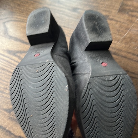 Blondo Ida waterproof bootie - Picture 7 of 7